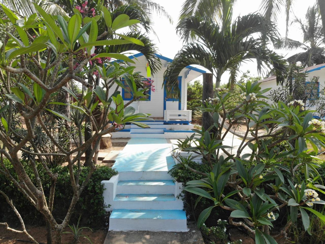 Paradise Village Beach Resort Calangute Extérieur photo